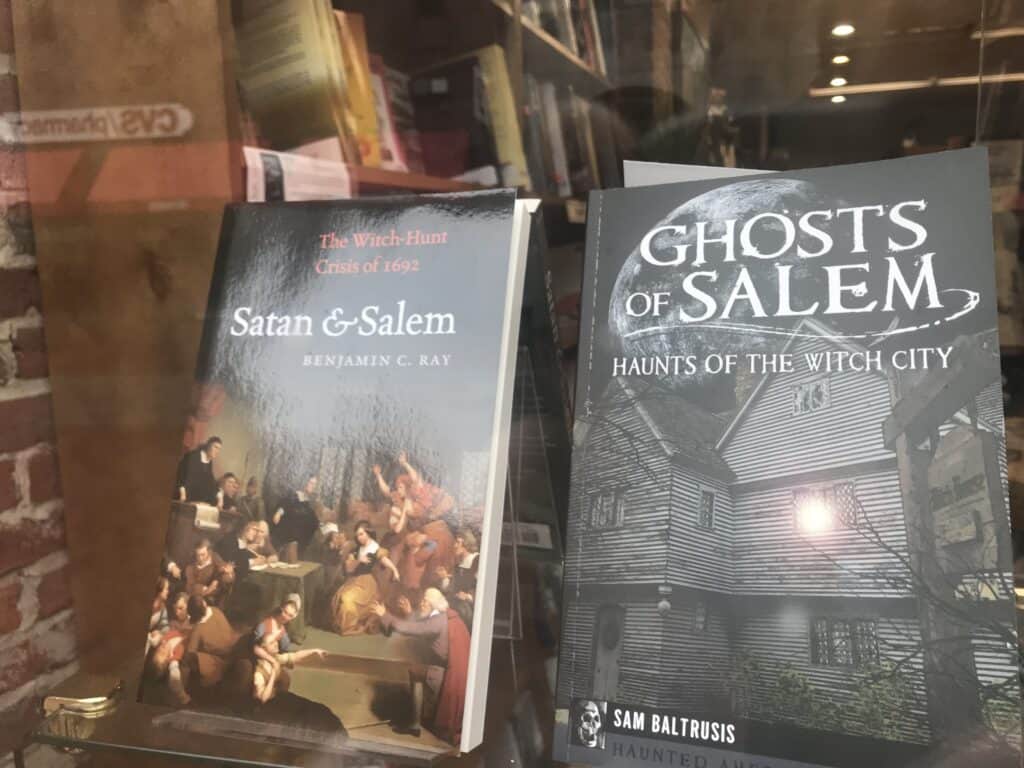 Wicked Good Books-Salem-Massachusetts2